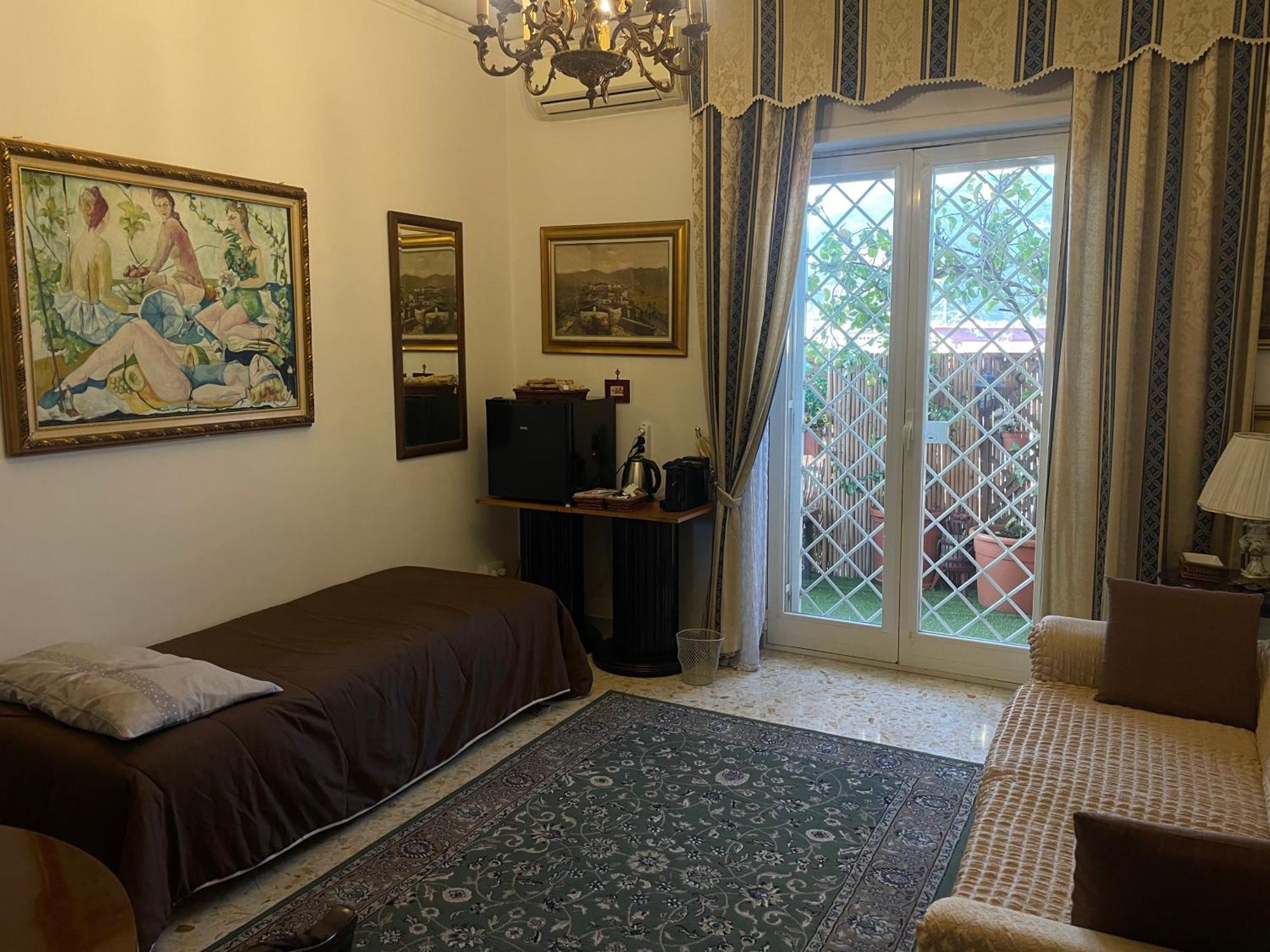 B&B Maria Naples Luaran gambar